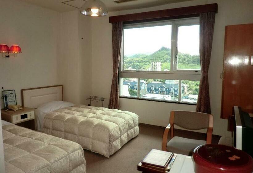 Quarto Estandar, Aoshima Grand