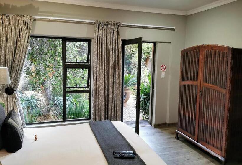 اتاق استاندارد, Aerotropolis Guest Lodge