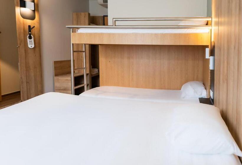 Семейный Номер, B&b Hotel Pau Lescar