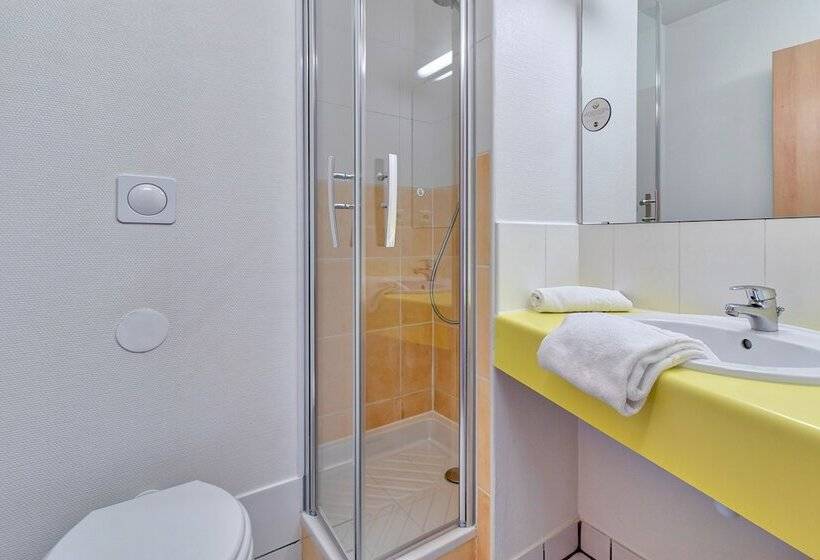 Номер Стандарт, B&b Hotel Pau Lescar