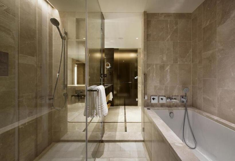 Люкс, Four Seasons Hotel Kyoto