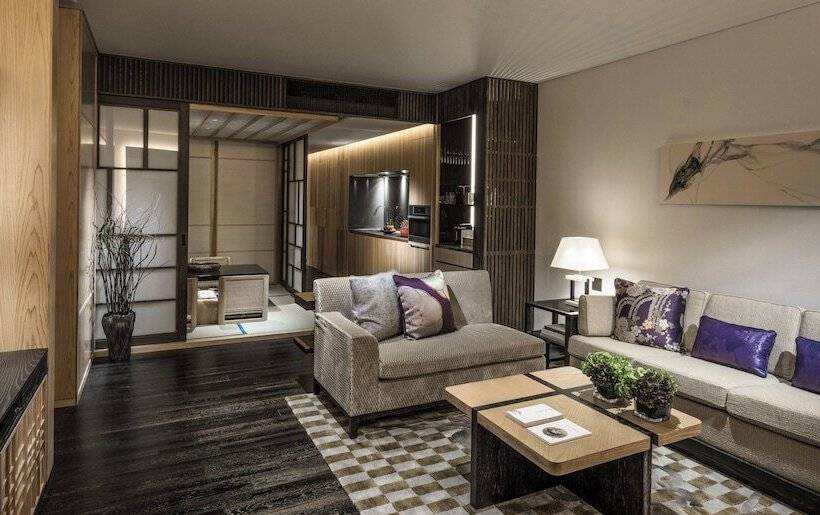 Люкс, Four Seasons Hotel Kyoto