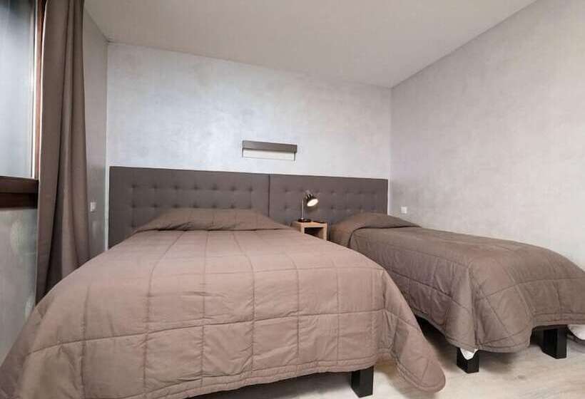 스탠다드 트리플 룸, Motel D Ornex