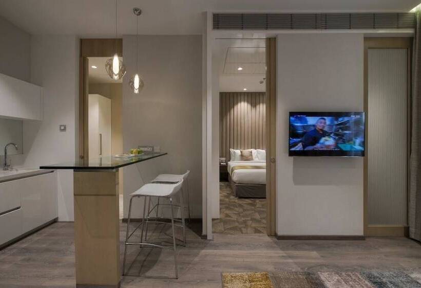 Студио Стандарт Кровать Кинг, Eastin Residences Vadodara