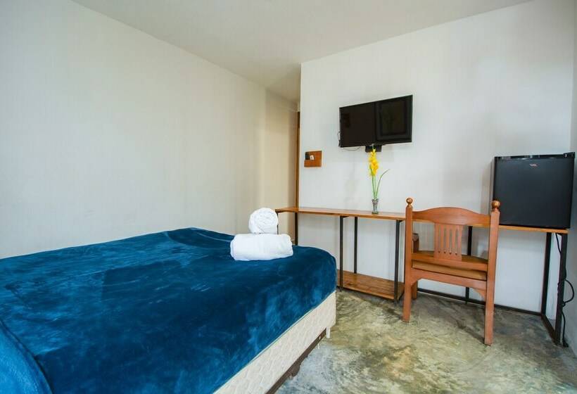 Standardzimmer mit Doppelbett, Vsi