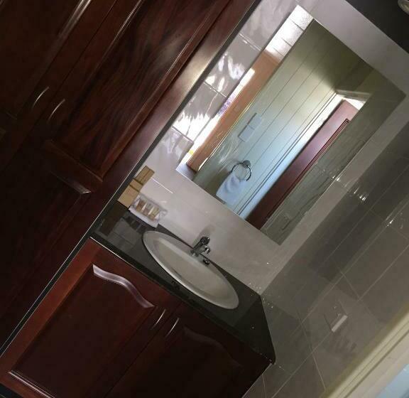 Номер Deluxe Кровать Кинг, Country Plaza Motor Inn