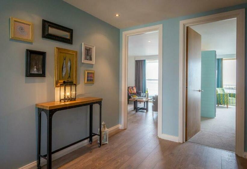 Апартаменты 2 Спальни, Talbot Suites At Stonebridge