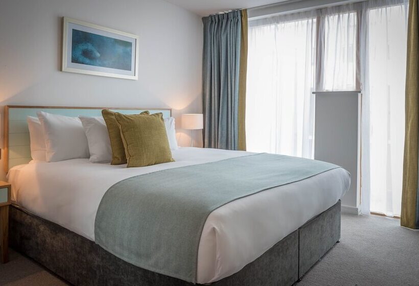 Апартаменты 2 Спальни, Talbot Suites At Stonebridge
