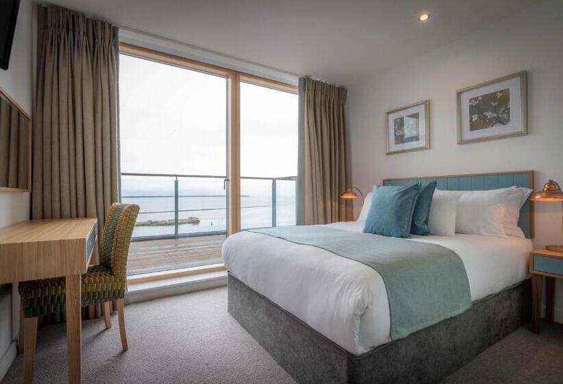 Апартаменты Superior 3 Спальни, Talbot Suites At Stonebridge