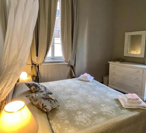 Standard room with outdoor bath, Guest House Santa Giustina Lucca Centro Storico