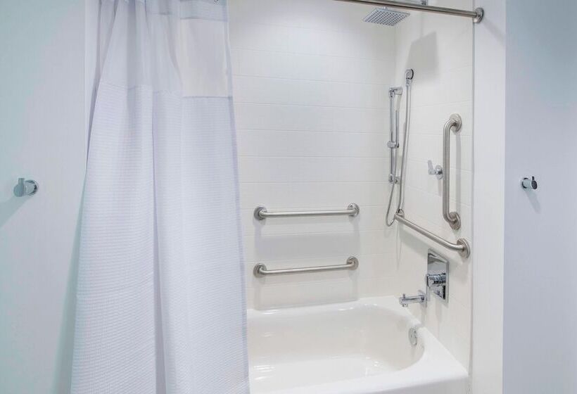 Люкс с Балконом, Springhill Suites By Marriott Navarre Beach