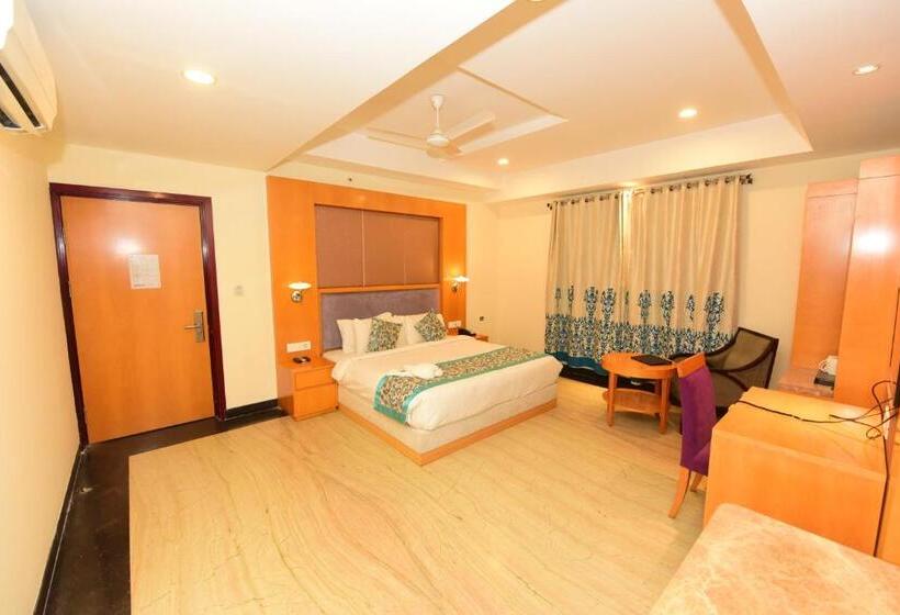 Quarto Deluxe, Yois