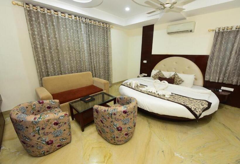 Quarto Familiar, Yois