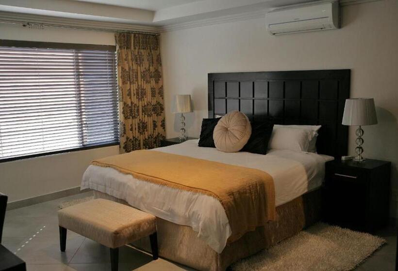 Apartamento Executivo 1 Dormitório, Villa Moyal