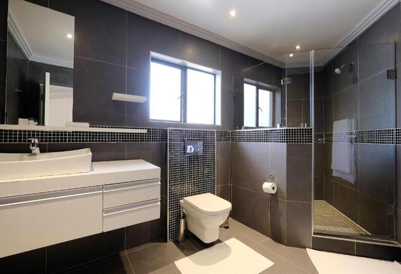 Quarto Executivo, Villa Moyal