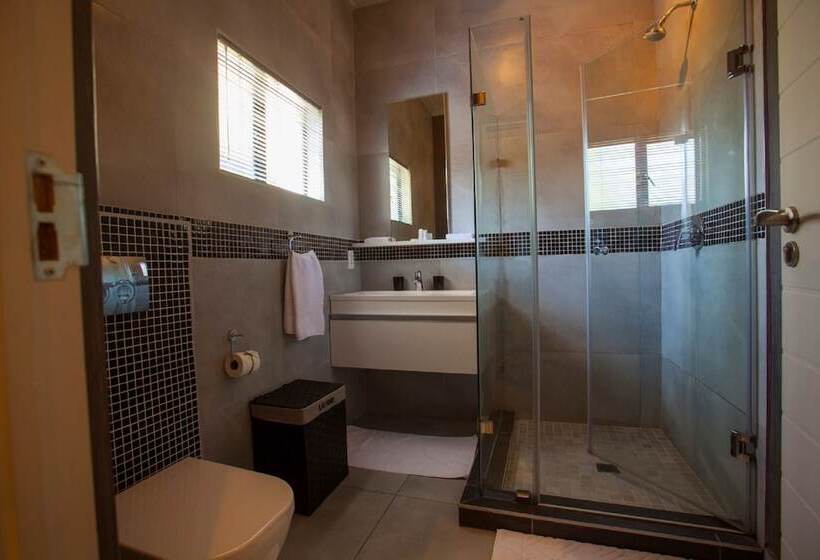 Apartamento 1 Dormitório, Villa Moyal