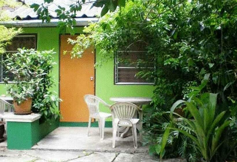 Номер Стандарт, Baan Bua Guest House