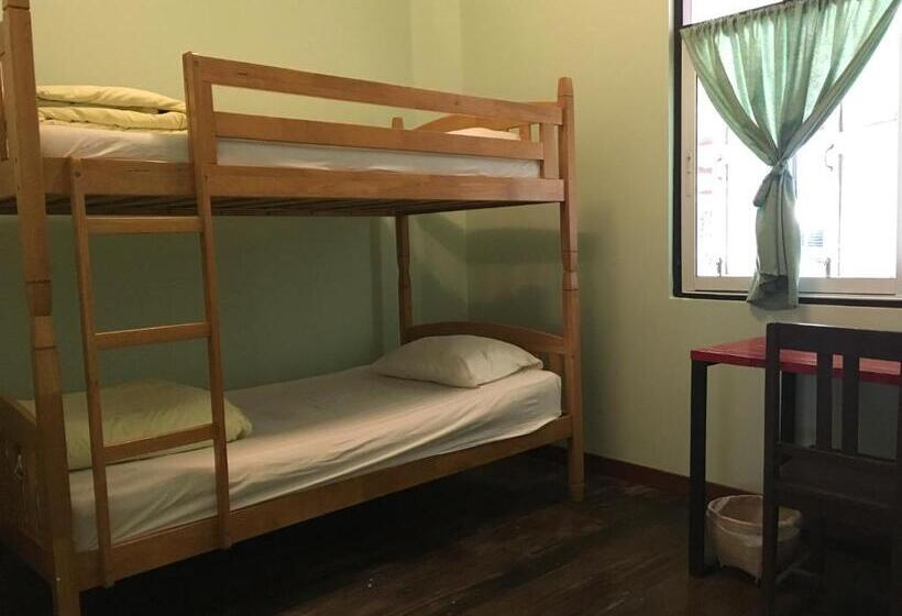 Номер Стандарт Совместная Ванная, Baan Bua Guest House