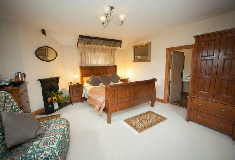 Трехместный Номер Deluxe, Beeches Farmhouse Country Cottages & Rooms