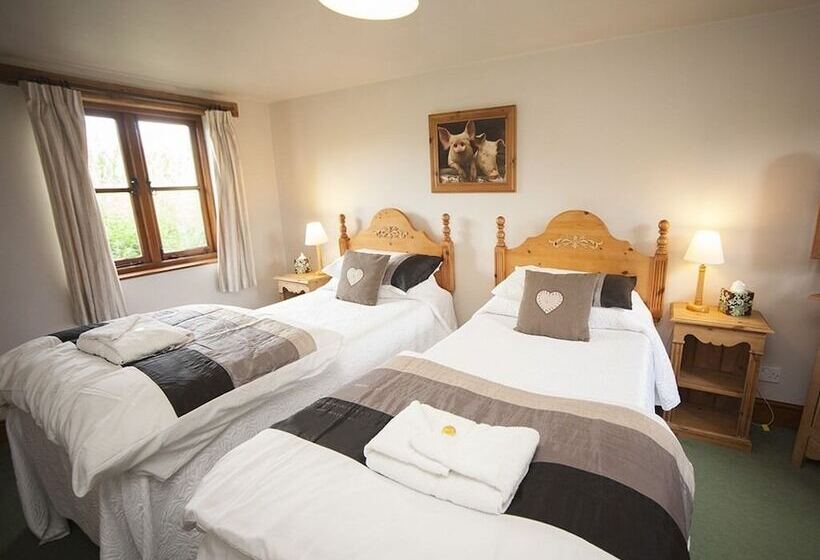 Дом 1 Спальня, Beeches Farmhouse Country Cottages & Rooms