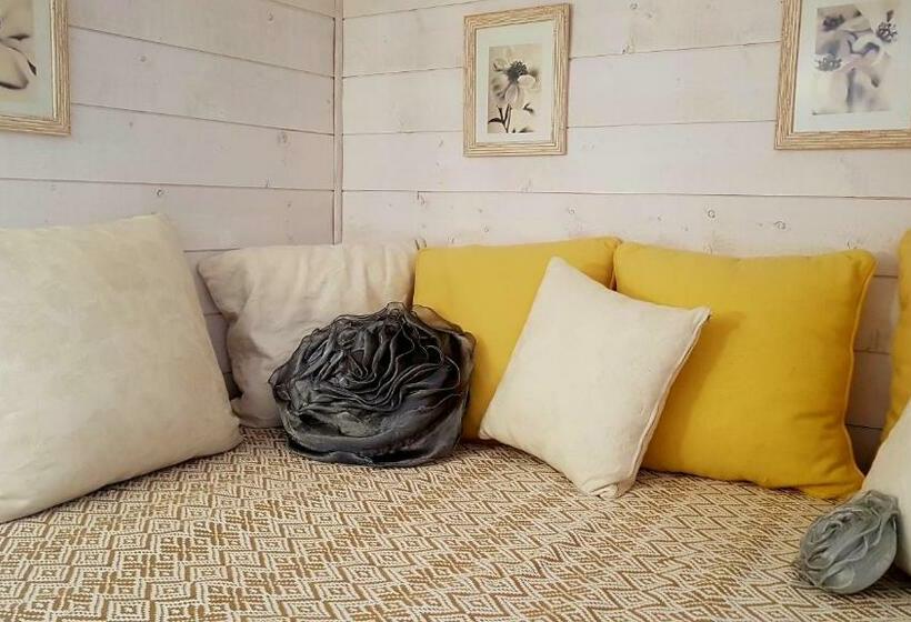 Номер Стандарт Вид на Горы, La Coustille Chambres Et Table D Hôtes