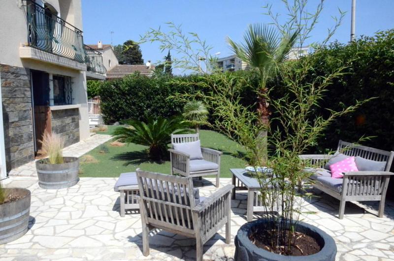 اتاق استاندارد با چشم‌انداز باغ, Les Jardins De Galicia