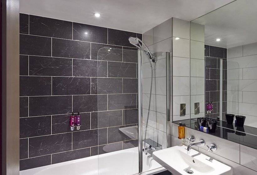 Номер Клуб, Malmaison Dundee