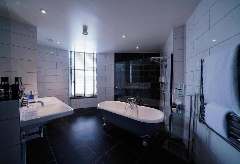 Люкс, Malmaison Dundee