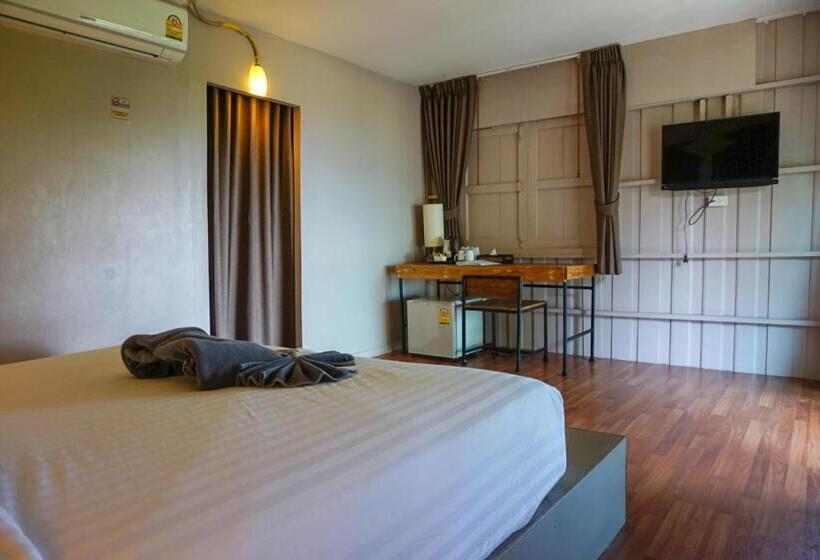 Бунгало Стандарт, Hip Seaview Resort @ Phi Phi