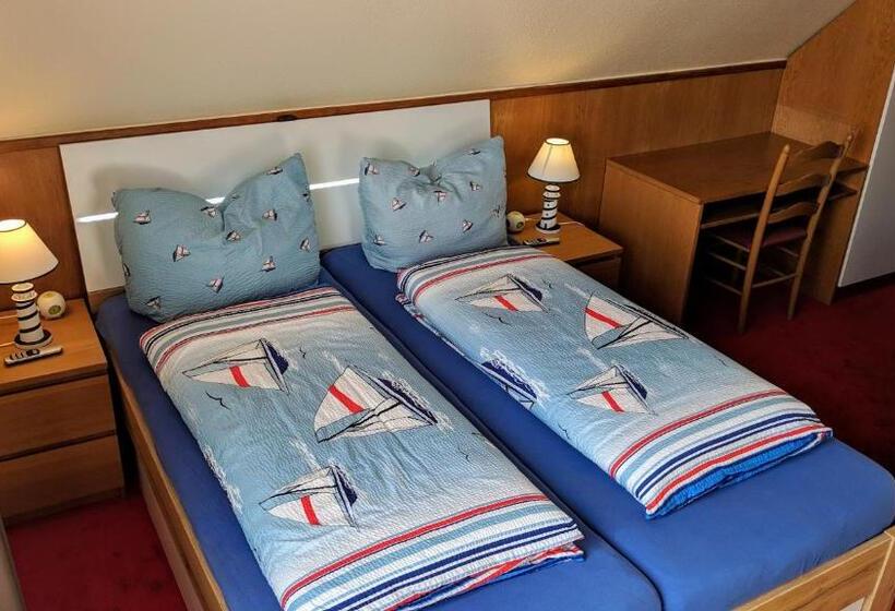 Четырехместный Номер Deluxe, Drostenhof Garni