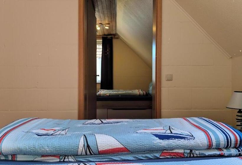 Четырехместный Номер Deluxe, Drostenhof Garni