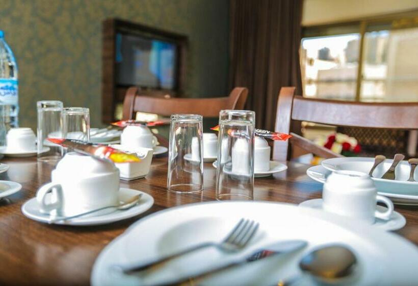سوئیت 2 خوابه, Lancaster Hotel Apartments Gardens