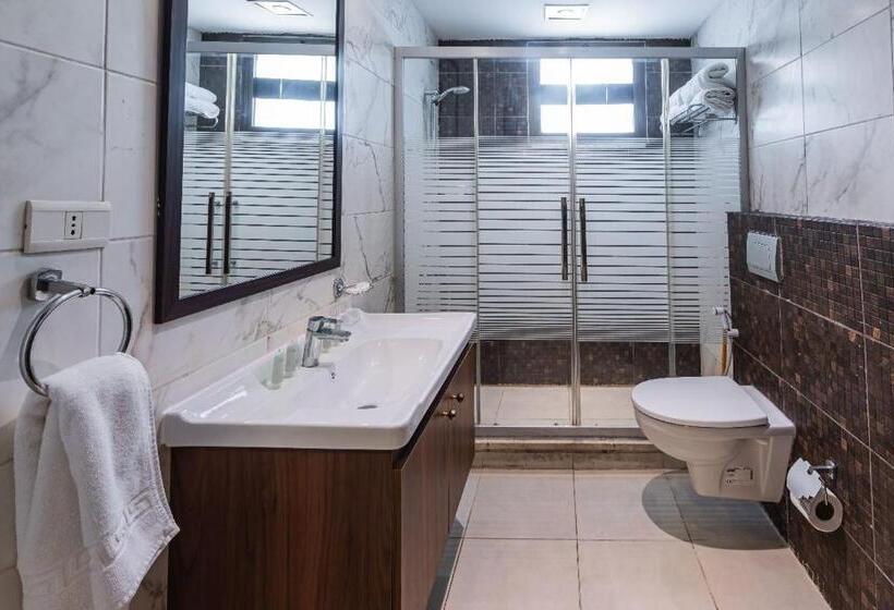 سوییت لوکس, Lancaster Hotel Apartments Gardens
