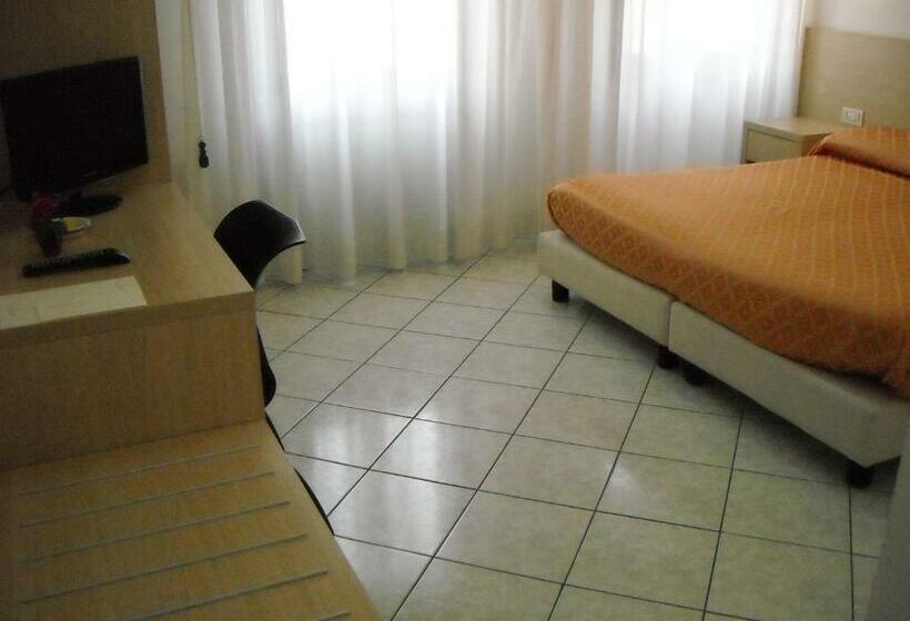 스탠다드 룸, Albergo La Posta Arezzo