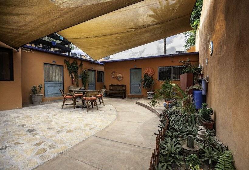 غرفة قياسية ثلاثية, Posada Luna Sol