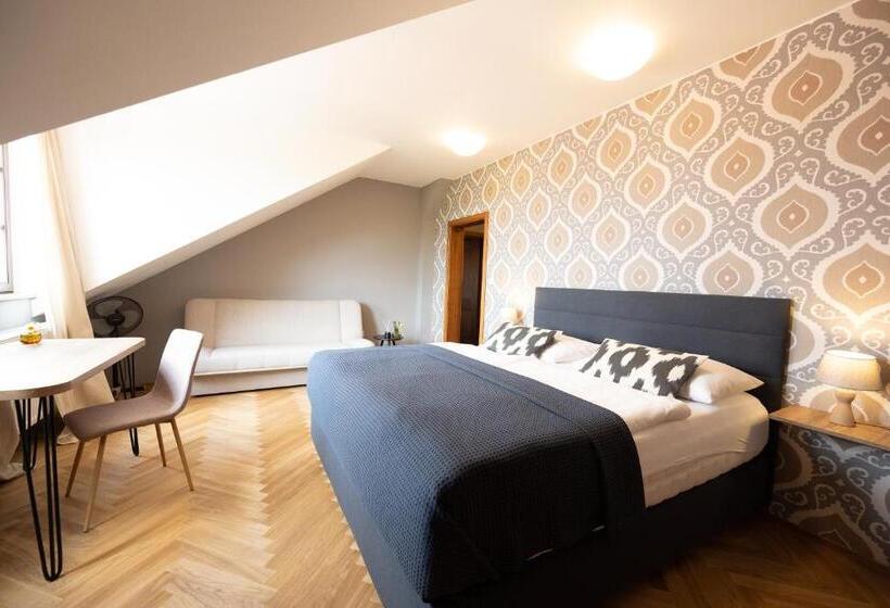 舒适型房间, Tanzberg Mikulov