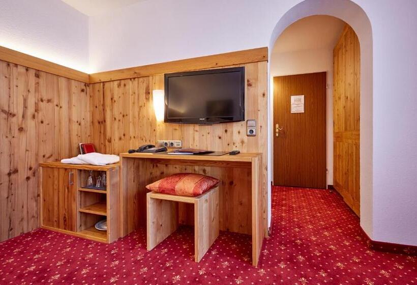 Comfort room with balcony, Franziska