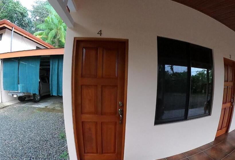 Quarto Estandar, Laureles Collection Uvita   Cabinas Los Laureles