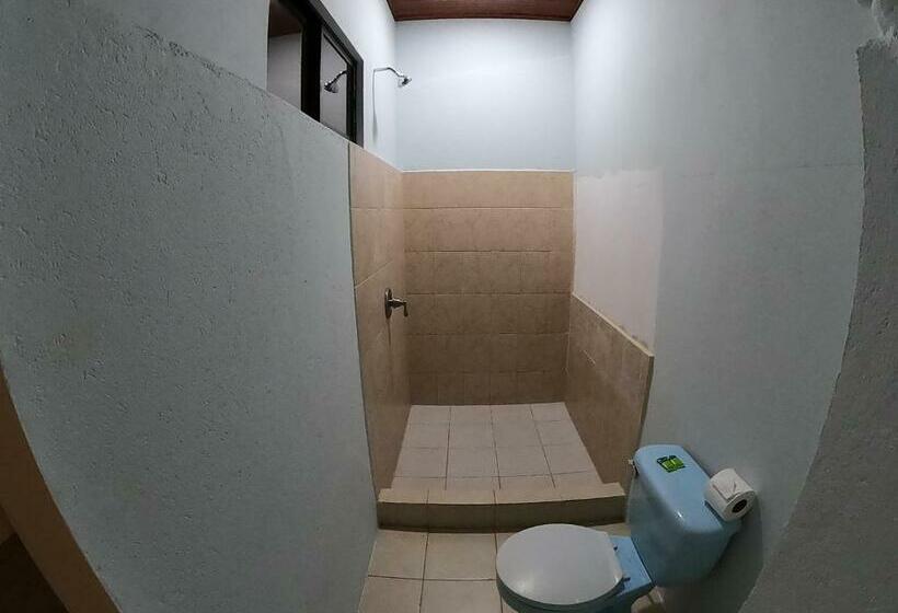 Quarto Triplo Estandar, Laureles Collection Uvita   Cabinas Los Laureles