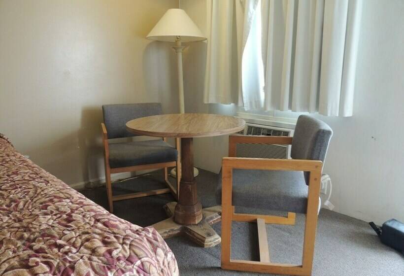 标准间, Paxton Inn Motel