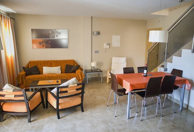 דירת שני חדרים, Albir Palace Apartments