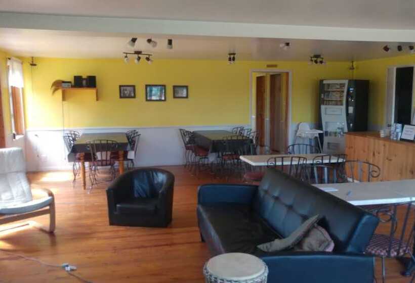 标准间, Auberge Le P Tit Bonheur   Hostel