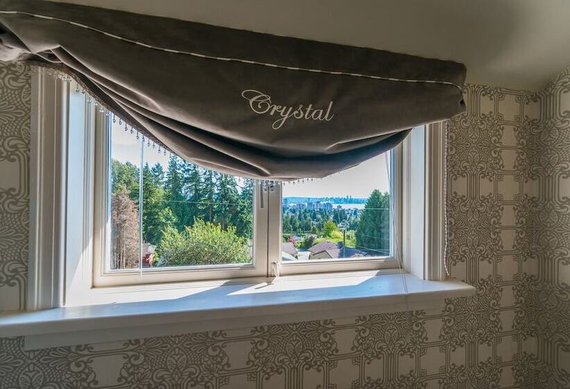 Люкс Вид на Море, Crystal S View Bed & Breakfast