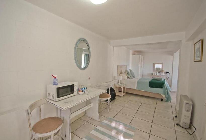 Номер Стандарт, Knysna Manor House