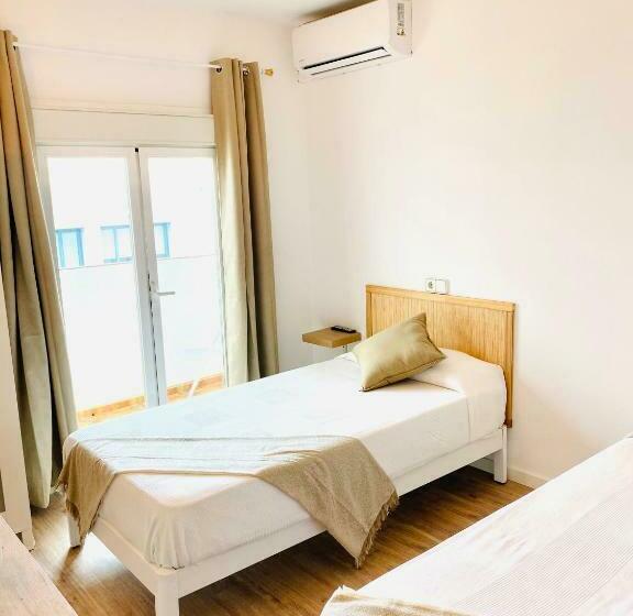 اتاق استاندارد با سرویس بهداشتی مشترک, La Bartola Guesthouse