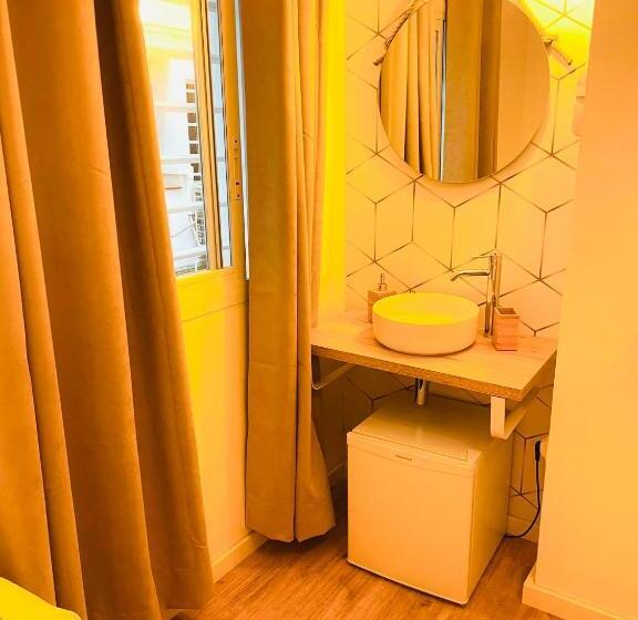 اتاق استاندارد یک تخته با سرویس بهداشتی مشترک, La Bartola Guesthouse