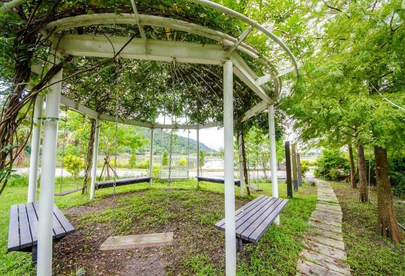 اتاق استاندارد با بالکن, 光腳丫宜蘭民宿