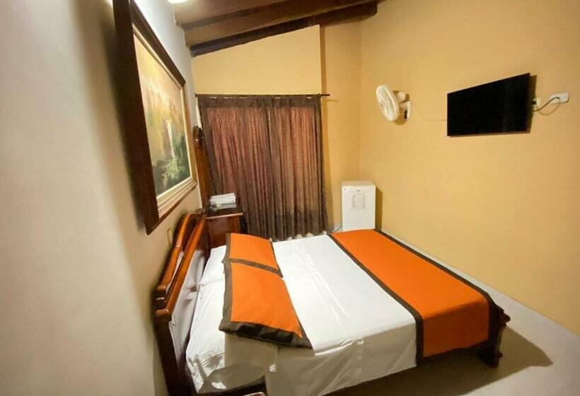 Quarto Estandar, Tequendama