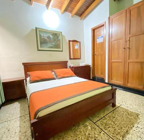 Quarto Estandar Individual, Tequendama