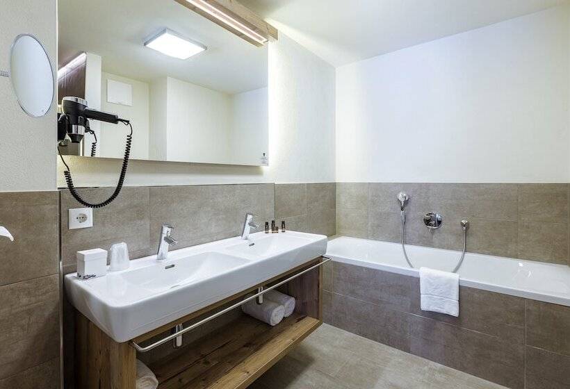 스위트, Avenida Mountain Lodges Saalbach